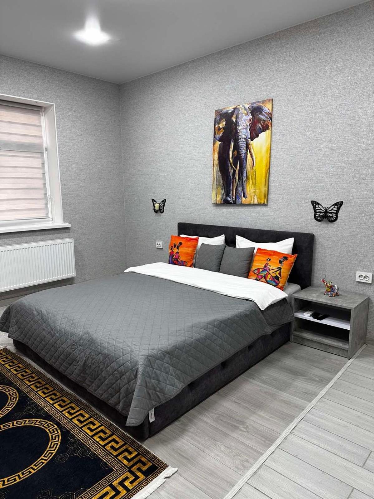 Kuznechnaya Street Apartment Kharkov Ngoại thất bức ảnh